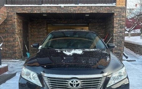 Toyota Camry, 2013 год, 1 999 999 рублей, 2 фотография