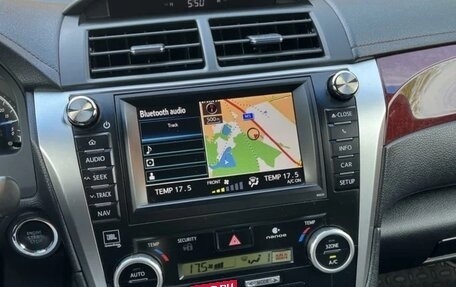 Toyota Camry, 2013 год, 1 999 999 рублей, 10 фотография