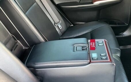 Toyota Camry, 2013 год, 1 999 999 рублей, 14 фотография