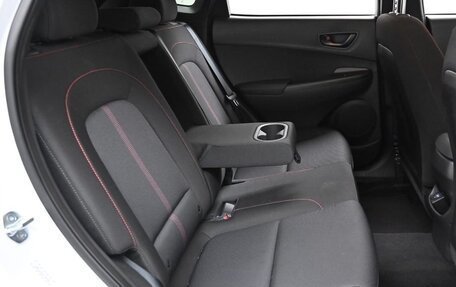 Hyundai Kona I, 2023 год, 2 490 000 рублей, 11 фотография