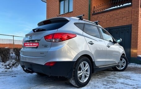 Hyundai Tucson III, 2011 год, 1 050 000 рублей, 7 фотография