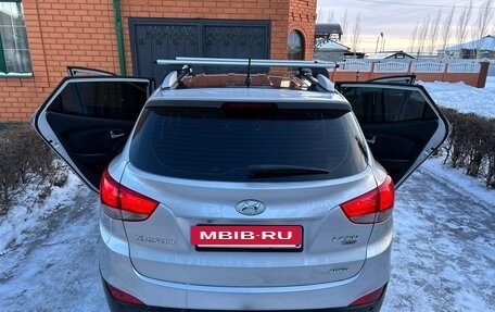 Hyundai Tucson III, 2011 год, 1 050 000 рублей, 37 фотография