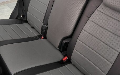 Toyota Land Cruiser Prado 150 рестайлинг 2, 2015 год, 3 700 000 рублей, 14 фотография