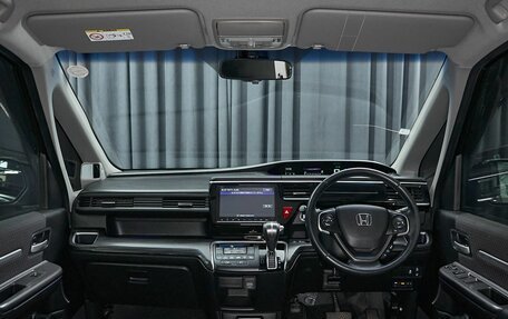 Honda Stepwgn IV, 2016 год, 2 050 000 рублей, 7 фотография