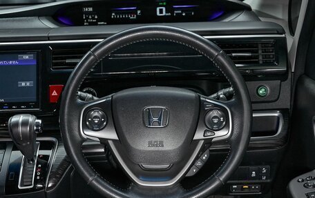 Honda Stepwgn IV, 2016 год, 2 050 000 рублей, 17 фотография