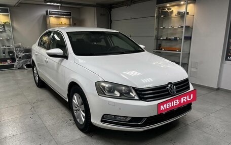 Volkswagen Passat B7, 2012 год, 825 000 рублей, 5 фотография