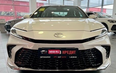 Toyota Camry, 2025 год, 4 450 000 рублей, 2 фотография