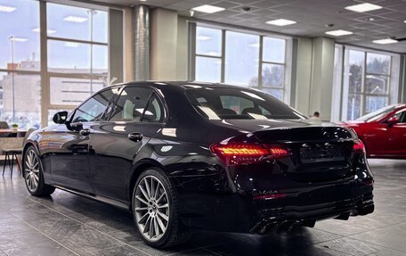 Mercedes-Benz E-Класс, 2021 год, 5 890 000 рублей, 3 фотография