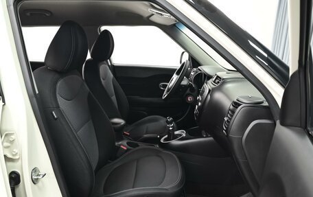 KIA Soul II рестайлинг, 2017 год, 1 274 000 рублей, 8 фотография