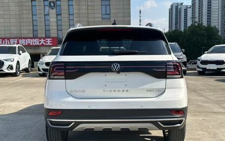 Volkswagen T-Cross I, 2021 год, 1 380 000 рублей, 5 фотография