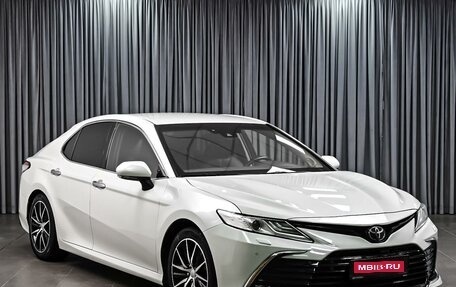Toyota Camry, 2018 год, 2 489 000 рублей, 1 фотография