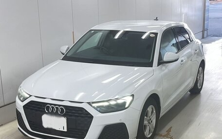 Audi A1, 2022 год, 1 150 000 рублей, 1 фотография