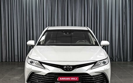 Toyota Camry, 2018 год, 2 489 000 рублей, 3 фотография