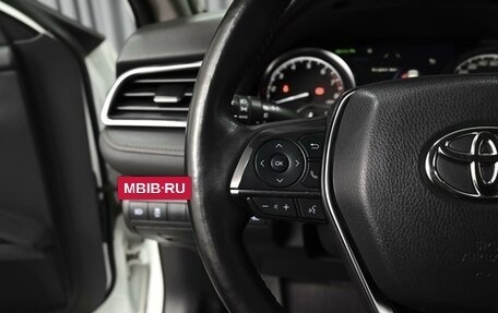 Toyota Camry, 2018 год, 2 489 000 рублей, 18 фотография