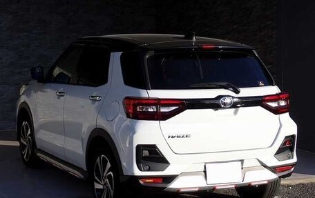 Toyota Raize I, 2022 год, 1 290 000 рублей, 4 фотография