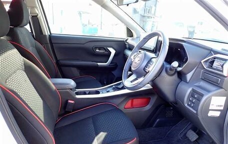 Toyota Raize I, 2022 год, 1 290 000 рублей, 10 фотография