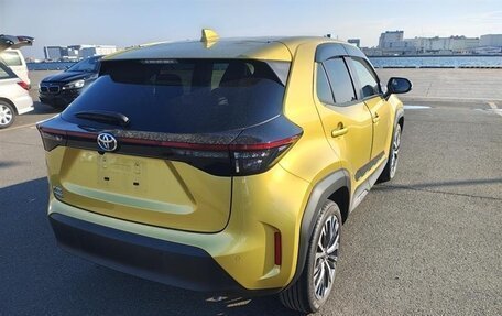 Toyota Yaris Cross, 2022 год, 1 731 000 рублей, 4 фотография