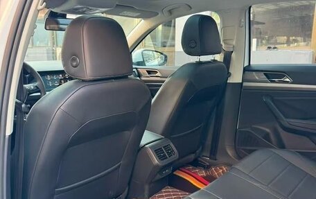 Volkswagen Lavida, 2022 год, 1 800 000 рублей, 6 фотография