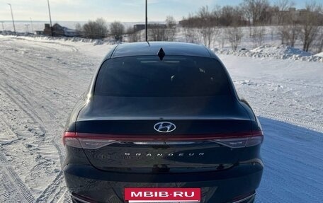 Hyundai Grandeur, 2019 год, 2 900 000 рублей, 5 фотография