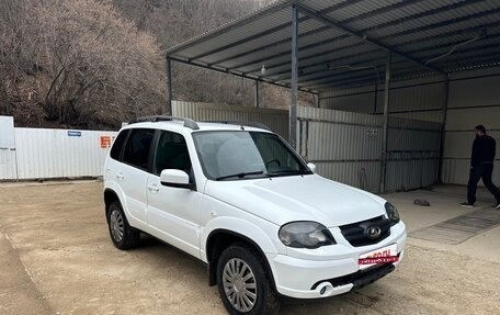 Chevrolet Niva I рестайлинг, 2020 год, 820 000 рублей, 1 фотография