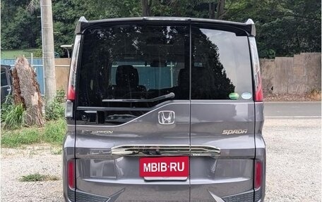 Honda Stepwgn IV, 2022 год, 1 910 000 рублей, 5 фотография