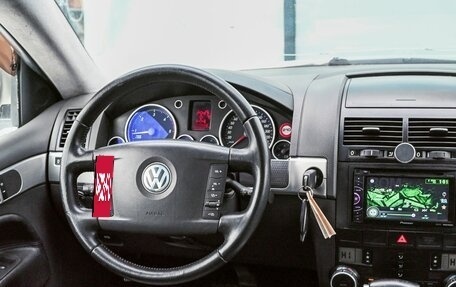 Volkswagen Touareg III, 2006 год, 739 000 рублей, 11 фотография