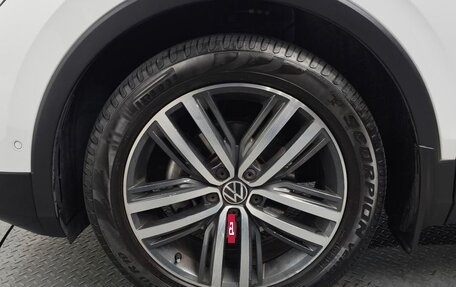 Volkswagen Tiguan II, 2022 год, 3 590 000 рублей, 11 фотография