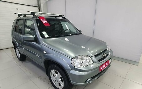 Chevrolet Niva I рестайлинг, 2015 год, 640 000 рублей, 3 фотография