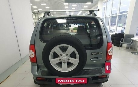 Chevrolet Niva I рестайлинг, 2015 год, 640 000 рублей, 5 фотография