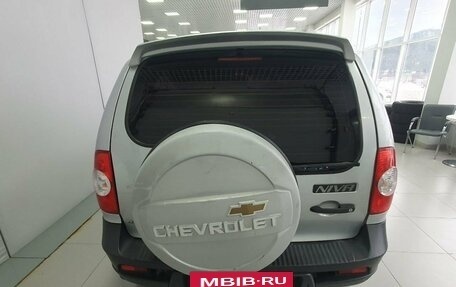 Chevrolet Niva I рестайлинг, 2010 год, 390 000 рублей, 4 фотография