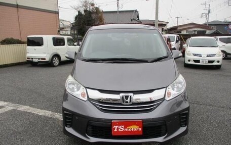 Honda Freed I, 2015 год, 1 100 000 рублей, 3 фотография