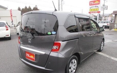 Honda Freed I, 2015 год, 1 100 000 рублей, 5 фотография