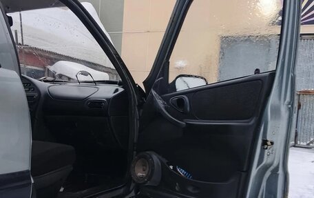 Chevrolet Niva I рестайлинг, 2008 год, 17 фотография