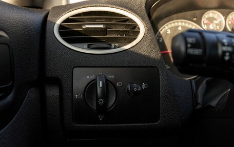 Ford Focus II рестайлинг, 2006 год, 580 000 рублей, 13 фотография