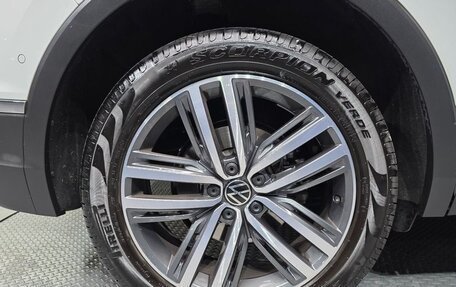 Volkswagen Tiguan II, 2022 год, 4 290 000 рублей, 16 фотография