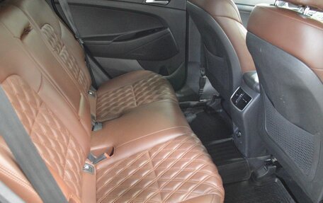 Hyundai Tucson III, 2019 год, 2 100 000 рублей, 13 фотография