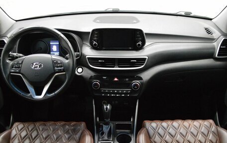 Hyundai Tucson III, 2019 год, 2 100 000 рублей, 14 фотография