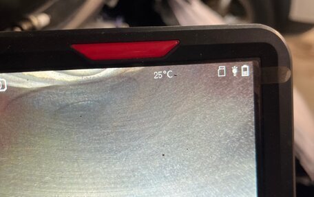 Toyota Yaris III рестайлинг, 2006 год, 700 000 рублей, 26 фотография