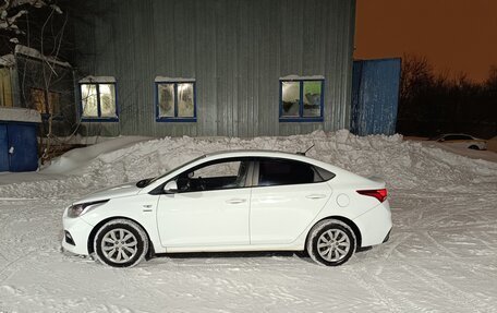 Hyundai Solaris II рестайлинг, 2019 год, 1 070 000 рублей, 4 фотография