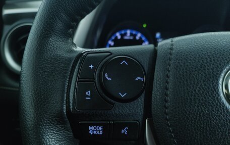 Toyota RAV4, 2017 год, 2 350 000 рублей, 10 фотография