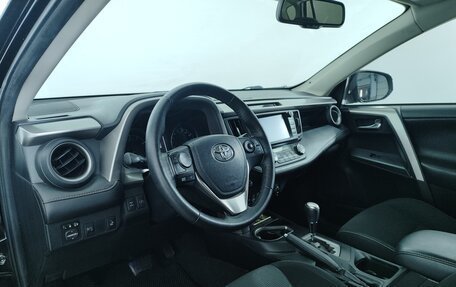 Toyota RAV4, 2017 год, 2 350 000 рублей, 9 фотография