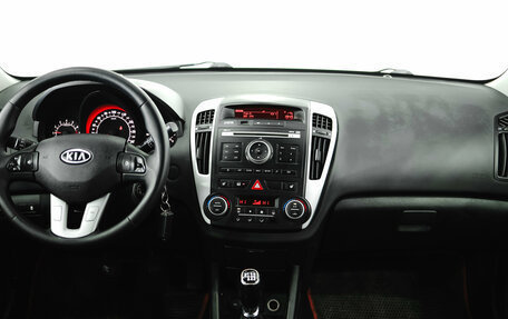 KIA cee'd I рестайлинг, 2011 год, 750 000 рублей, 3 фотография