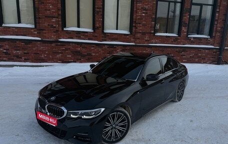 BMW 3 серия, 2020 год, 4 300 000 рублей, 1 фотография