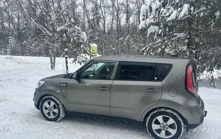 KIA Soul II рестайлинг, 2017 год, 1 200 000 рублей, 5 фотография