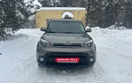 KIA Soul II рестайлинг, 2017 год, 1 200 000 рублей, 2 фотография