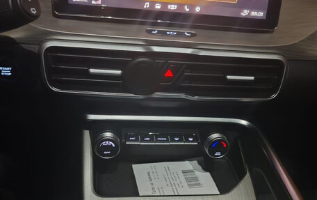 Geely Coolray I, 2023 год, 2 050 000 рублей, 14 фотография