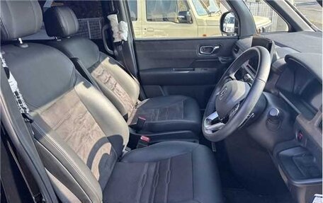 Honda Stepwgn, 2022 год, 2 400 000 рублей, 15 фотография