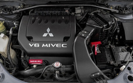 Mitsubishi Outlander III рестайлинг 3, 2008 год, 1 599 000 рублей, 8 фотография