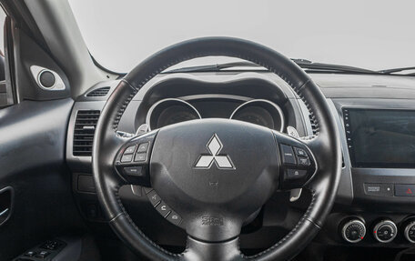 Mitsubishi Outlander III рестайлинг 3, 2008 год, 1 599 000 рублей, 14 фотография