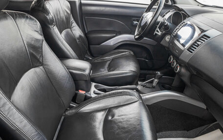 Mitsubishi Outlander III рестайлинг 3, 2008 год, 1 599 000 рублей, 26 фотография